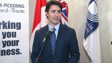 images_News_Canada_trudeau boxing